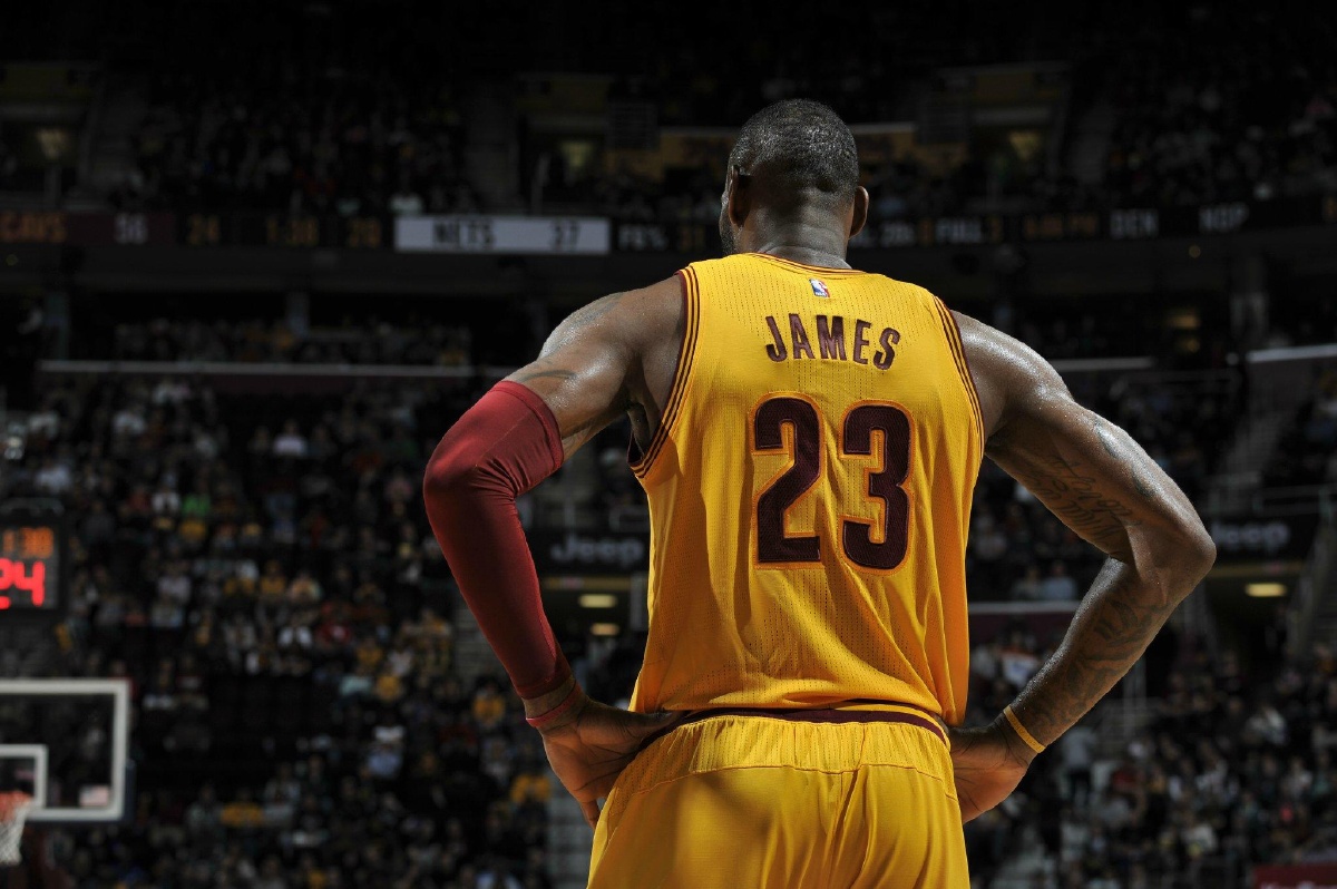 以稳定的基 以稳定的基