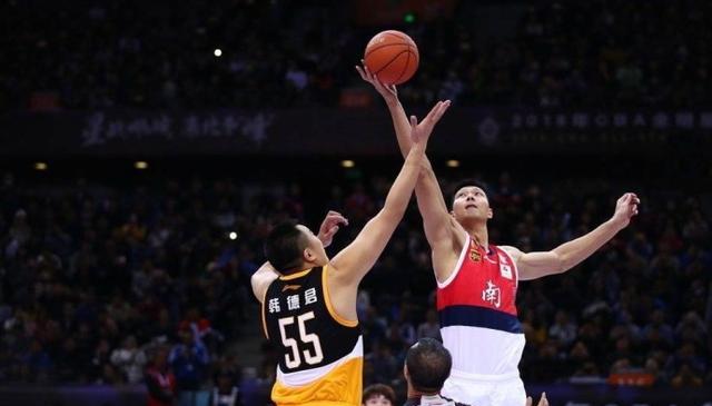 号位替换稳 号位替换稳