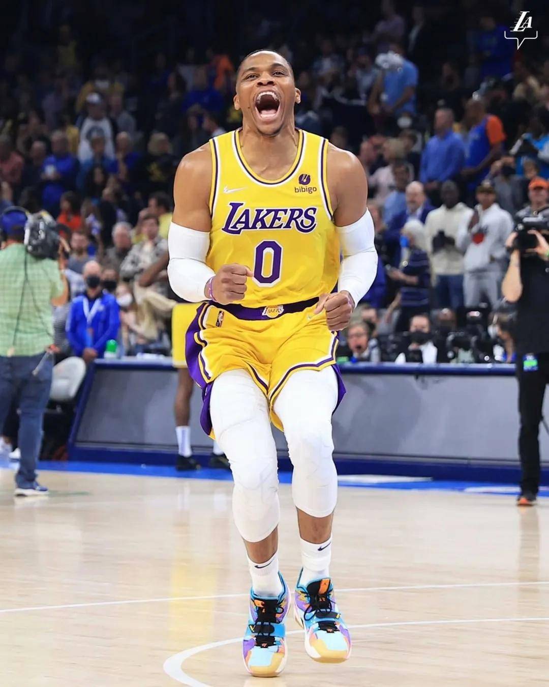 头与光源管 头与光源管